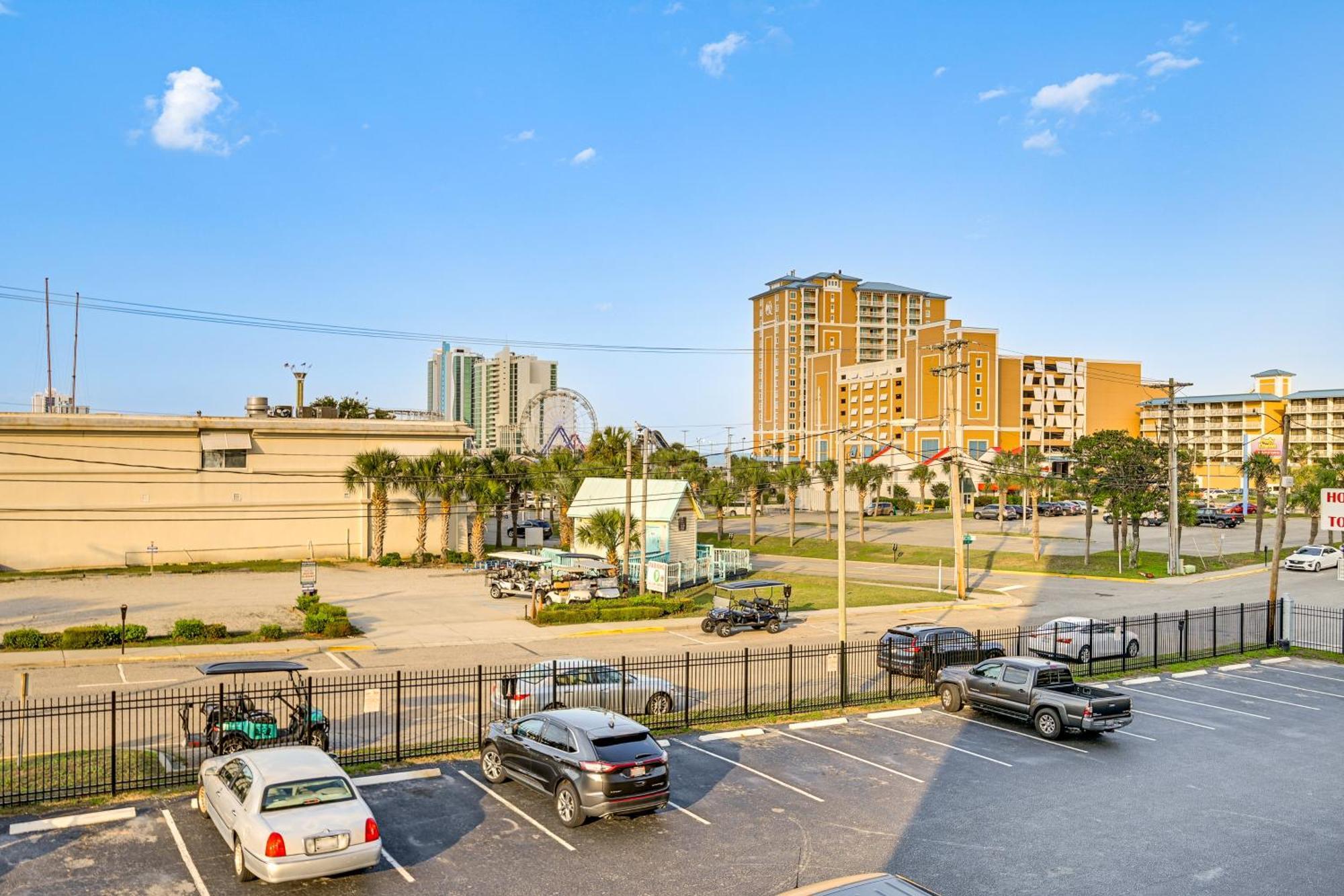Updated Resort Condo, Walk To Myrtle Beach! Exterior foto